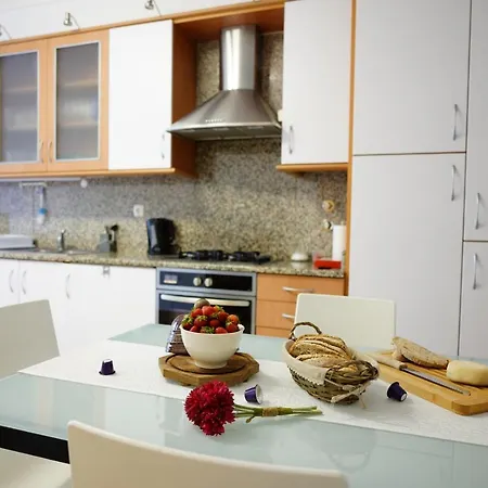 Amazing By The Ocean - Fully Equipped! Apartment Ericeira