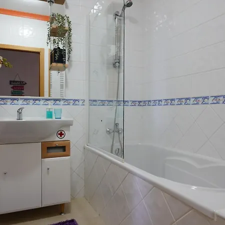 Amazing By The Ocean - Fully Equipped! Apartment *